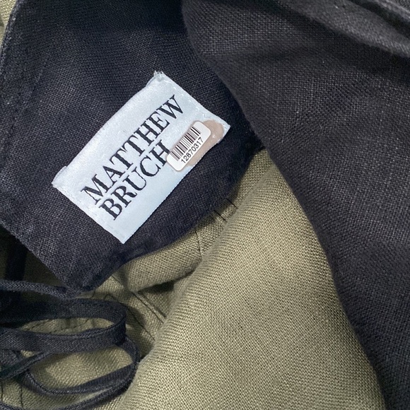 Matthew Burch Colorblock Cutout Open Back Linen Mini Halter Dress - Picture 14 of 16